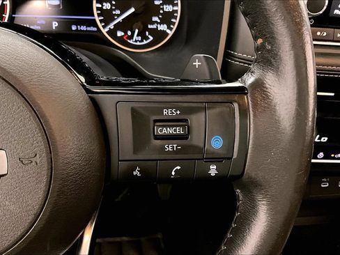 Used 2021 Nissan Rogue SV w/ Premium Package AWD/4WD image 12