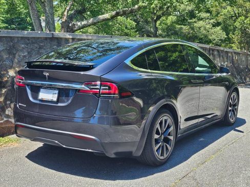 Used 2023 Tesla Model X AWD/4WD image 11