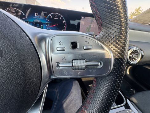 Used 2023 Mercedes-Benz CLA 250 4MATIC image 27