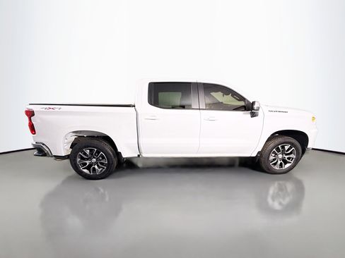 Used 2024 Chevrolet Silverado 1500 LT AWD/4WD image 11