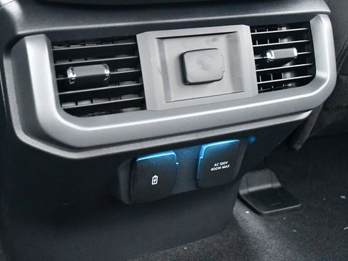 Used 2025 Ford F150 XLT w/ Equipment Group 302A MID image 12