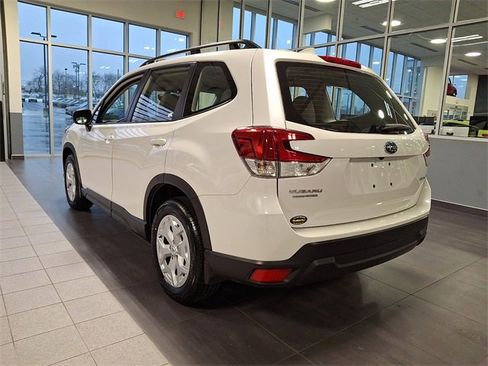 Certified 2023 Subaru Forester image 4