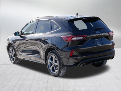 Used 2024 Ford Escape ST-Line image 5