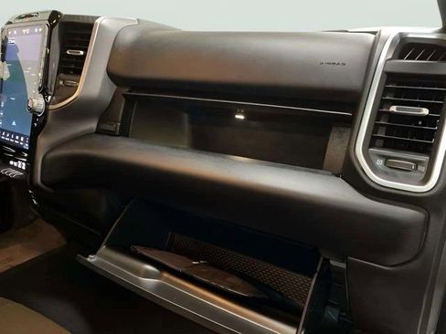 Used 2025 RAM 2500 Big Horn image 68