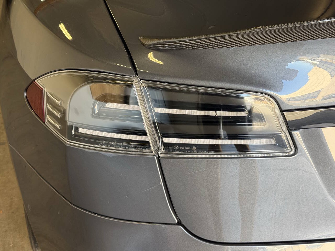 Used 2019 Tesla Model S Long Range AWD/4WD image 40
