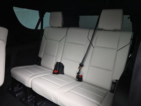 Used 2021 Cadillac Escalade ESV Sport w/ Driver Assist Tech Package AWD/4WD image 26