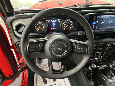 Certified 2024 Jeep Wrangler Willys image 4