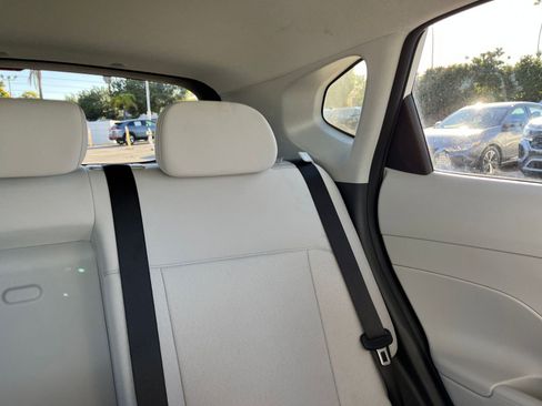 Used 2025 Hyundai Kona SEL image 38