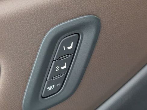 Used 2025 Honda Pilot Elite image 11