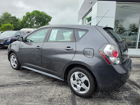 Used 2009 Pontiac Vibe w/ Preferred Package FWD image 6