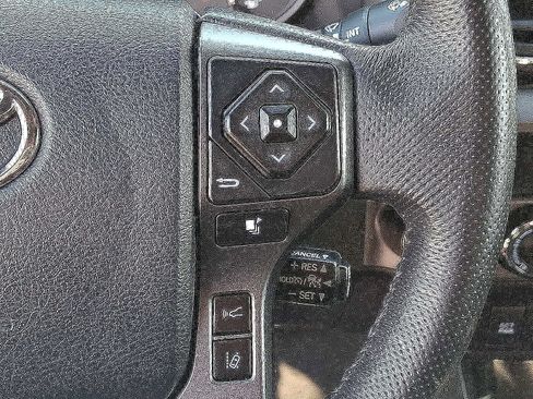 Used 2019 Toyota Tacoma TRD Sport image 22