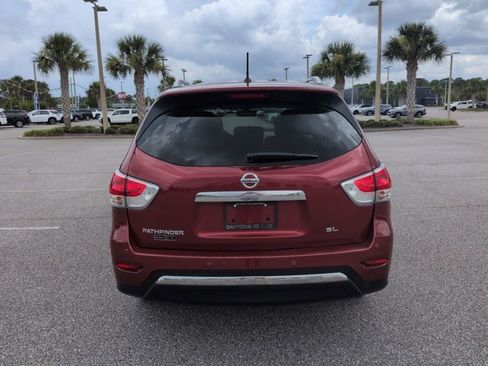 Used 2016 Nissan Pathfinder SL FWD image 6