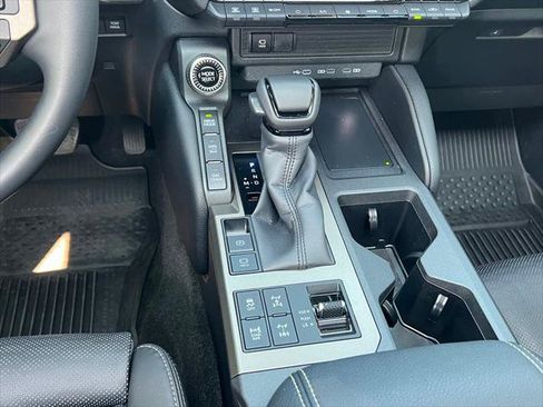 Certified 2026 Toyota Land Cruiser w/ Premium Package AWD/4WD image 21