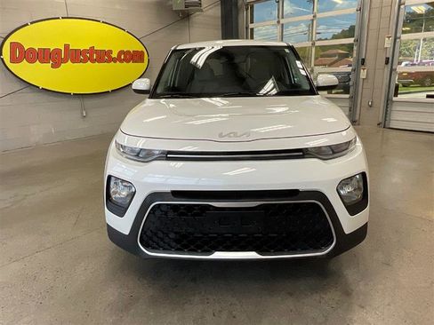 Used 2022 Kia Soul S image 8