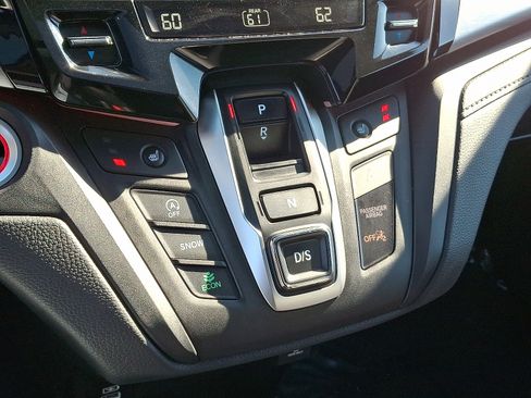 Used 2023 Honda Odyssey Sport image 18