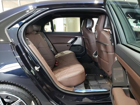 New 2026 BMW 760i xDrive 760i xDrive image 15