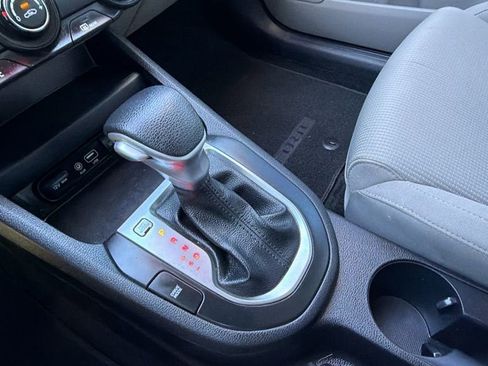 Used 2020 Kia Forte LXS image 26