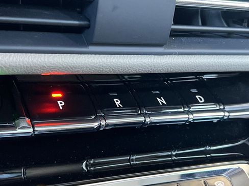 Certified 2025 Lincoln Corsair Grand Touring w/ Equipment Group 301A image 22