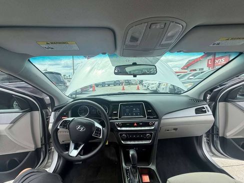 Used 2019 Hyundai Sonata SE FWD image 19