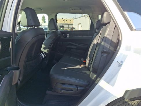 New 2026 Kia Sorento EX FWD image 7
