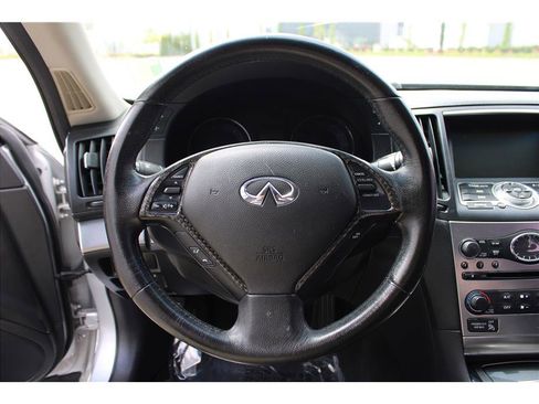 Used 2013 INFINITI G37 x Sedan AWD/4WD image 16