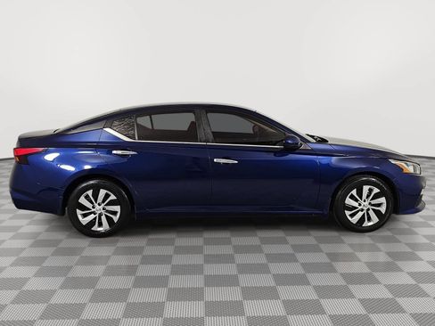 Used 2021 Nissan Altima 2.5 S FWD image 9