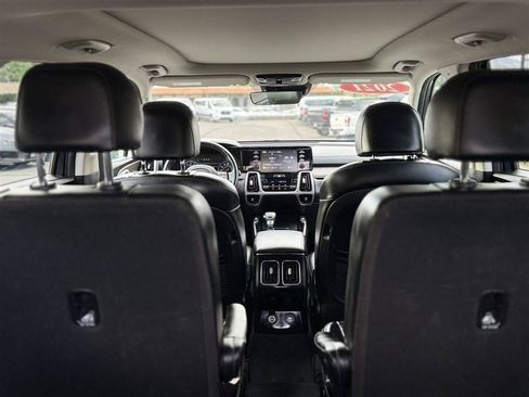 Used 2021 Kia Sorento EX w/ Panoramic Sunroof Package AWD/4WD image 17