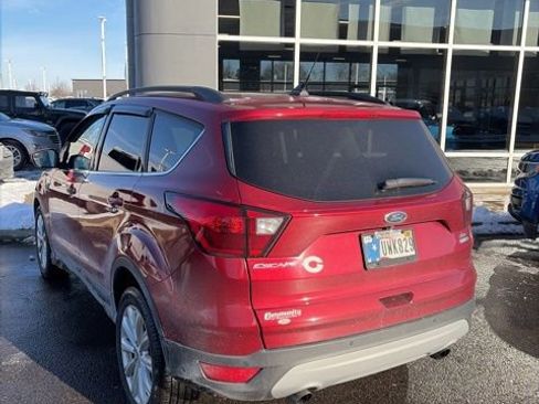 Certified 2019 Ford Escape SEL image 4