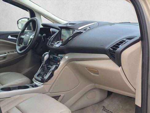 Used 2016 Ford C-MAX SEL w/ Equipment Group 302A FWD image 19