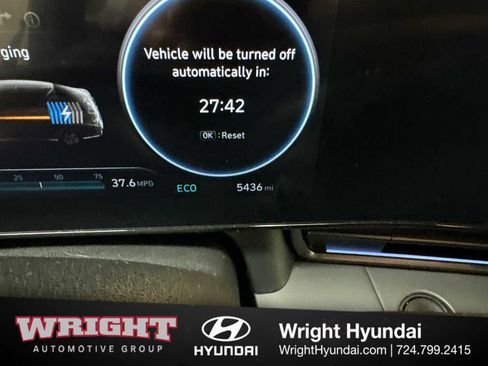 Certified 2025 Hyundai Elantra SEL image 24