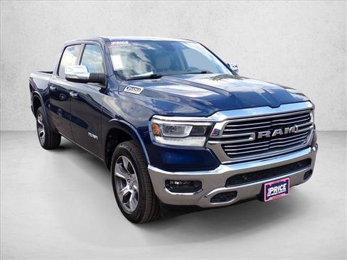 Used 2020 RAM 1500 Laramie AWD/4WD image 6