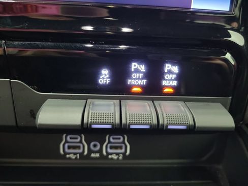 Used 2025 RAM 1500 Rebel w/ Rebel Level 1 Equipment Group AWD/4WD image 45