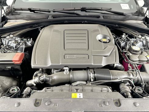 Certified 2026 Land Rover Range Rover Velar Dynamic SE AWD/4WD image 21