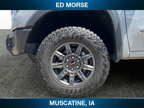 Certified 2024 GMC Sierra 1500 AT4X AWD/4WD image 9