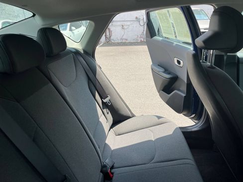Used 2025 Kia K4 FWD image 37