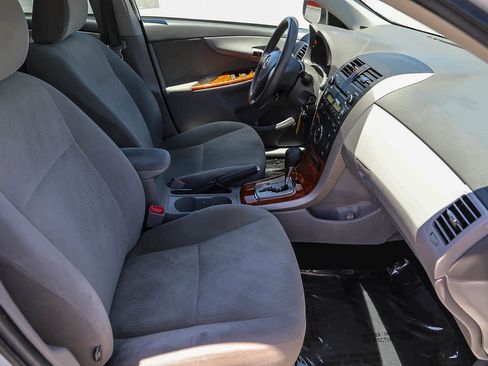 Used 2010 Toyota Corolla XLE FWD image 15