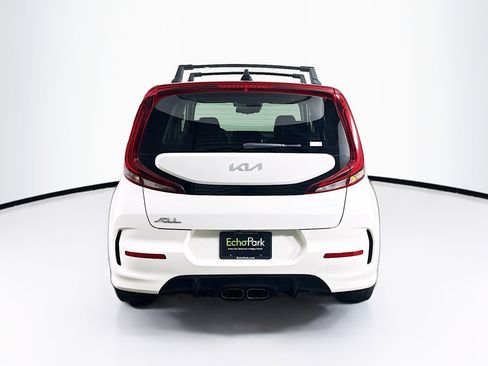 Used 2022 Kia Soul Turbo image 7