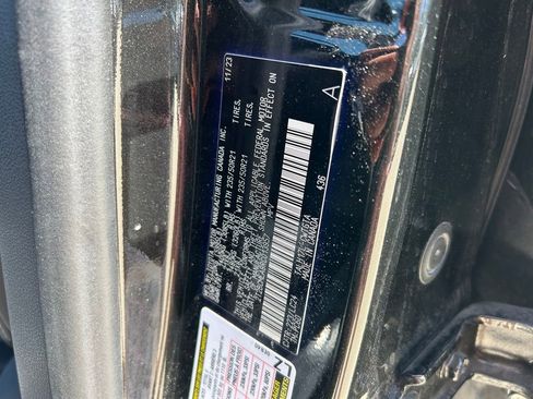 Used 2024 Lexus RX 500h F Sport w/ Convenience Package image 10