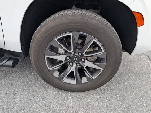 Used 2021 Chevrolet Tahoe Z71 w/ Luxury Package image 9