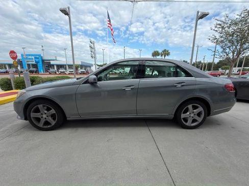 Used 2014 Mercedes-Benz E 350 4MATIC Sedan w/ Premium 1 Package image 16