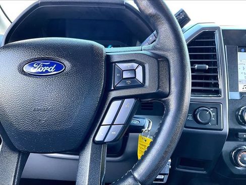 Used 2017 Ford F150 XLT w/ Equipment Group 302A Luxury AWD/4WD image 24