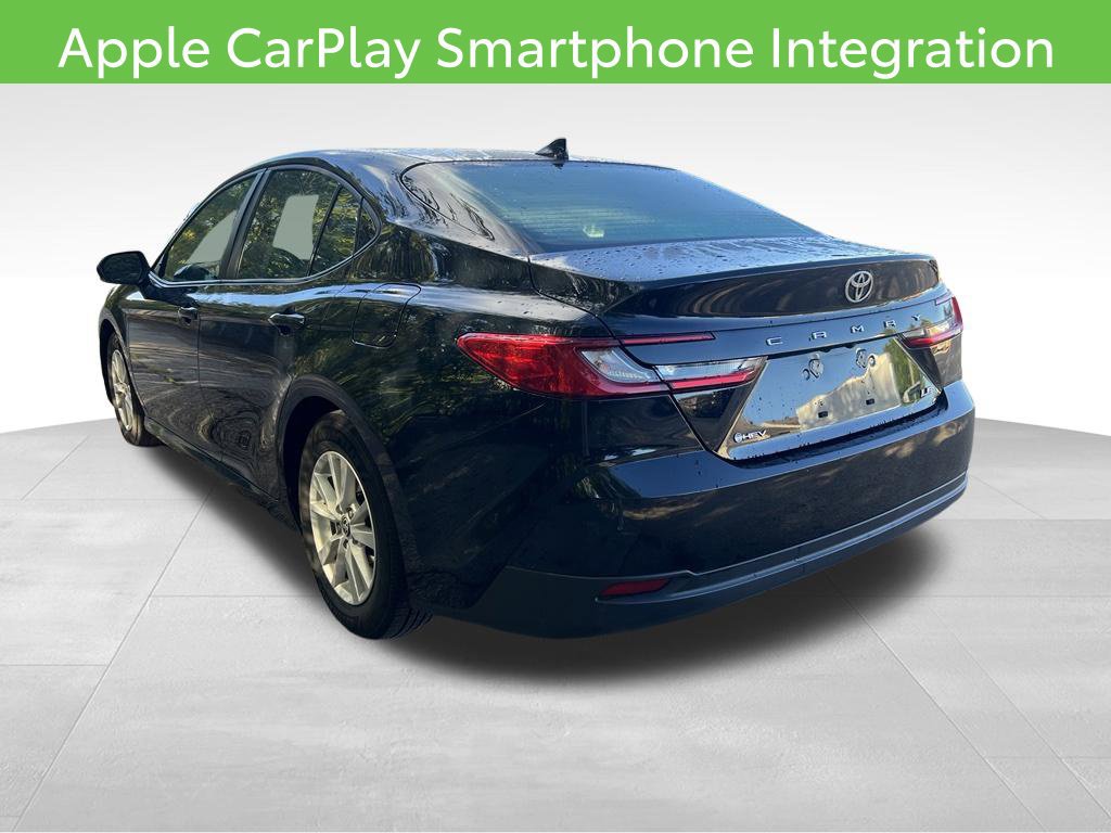 Used 2025 Toyota Camry LE FWD image 7