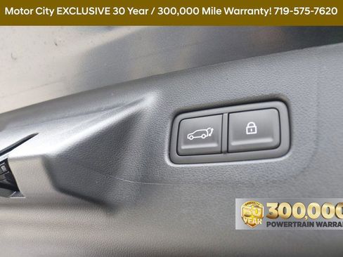 New 2025 Hyundai Santa Fe SE image 18