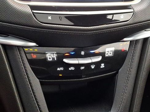 Certified 2023 Cadillac XT5 Premium Luxury AWD/4WD image 20
