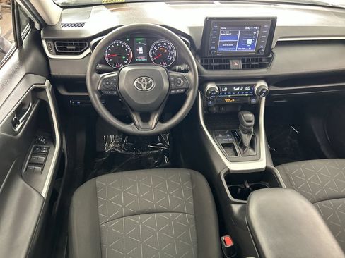 Used 2022 Toyota RAV4 XLE w/ Convenience Package FWD image 23