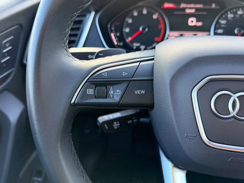 Used 2024 Audi Q5 2.0T Premium w/ Convenience Package image 14