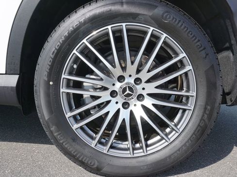 Certified 2025 Mercedes-Benz GLC 300 4MATIC image 19