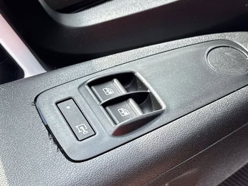 Used 2023 RAM ProMaster 2500 image 16