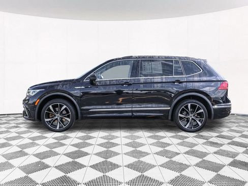 Used 2022 Volkswagen Tiguan SEL R-Line AWD/4WD image 15