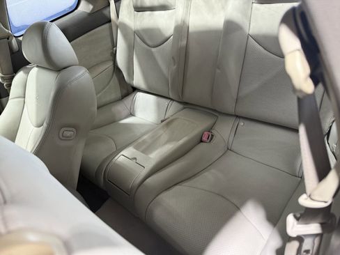 Used 2012 INFINITI G37 x Coupe w/ Premium Pkg image 9